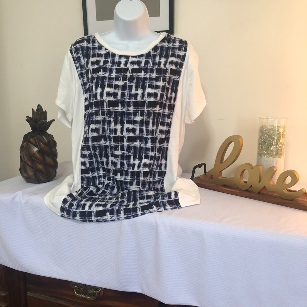 📢Simply Vera Vera Wang XL Knit Top with Abstract Purple and Navy